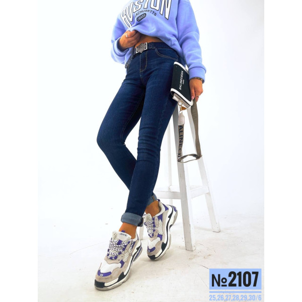 Жіночий джемпер з тонкого кашеміру універсального розміру 50-54