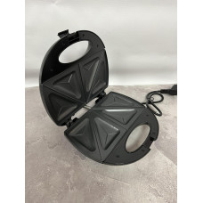 Сендвічниця бутербродниця 4 відділення з антипригарним покриттям Crownberg CB-1069 Чорна