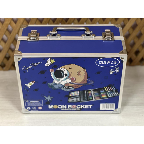 Набір для малювання 133 предметів в алюмінієвій валізі дитячий набір для творчості "Астронавт"