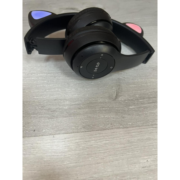 Бездротові навушники з котячими вушками та кольоровим підсвічуванням