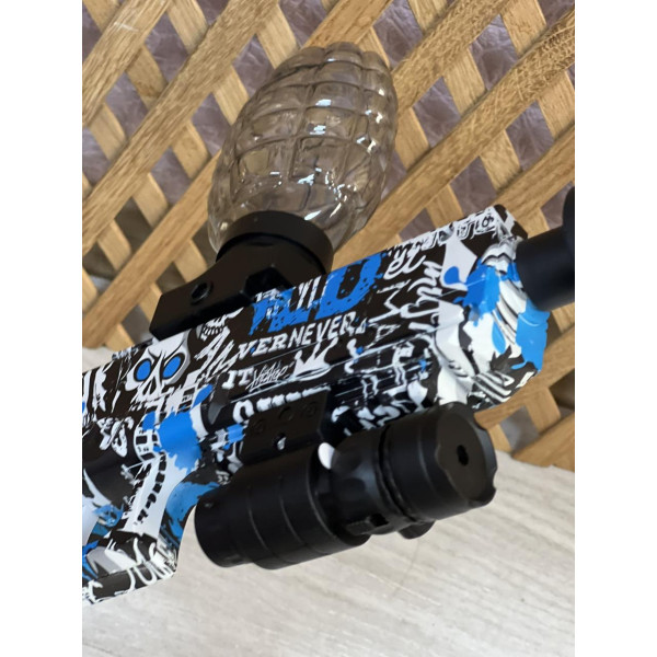 Водяний пістолет із гідрогелевими кульками