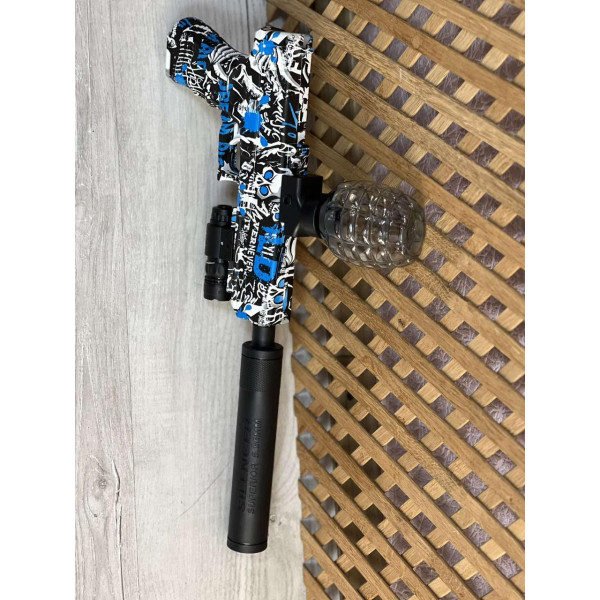 Водяний пістолет із гідрогелевими кульками