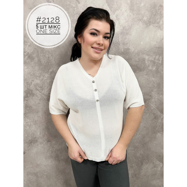 Светр універсального розміру 50-54 мікс кольрів